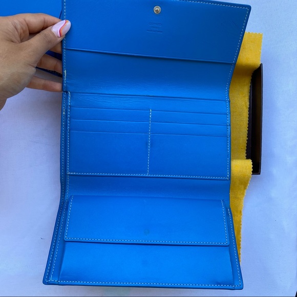 GOYARD Rivoli Wallet Sky Blue passport set - Picture 9 of 15